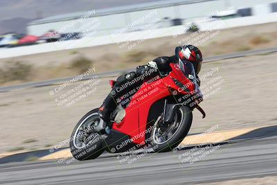 media/Oct-02-2025-Racers Edge (Thu) [[2c91cb6ab3]]/2-A Group/Session 3-Turn 4 Part 2 (1145am)/